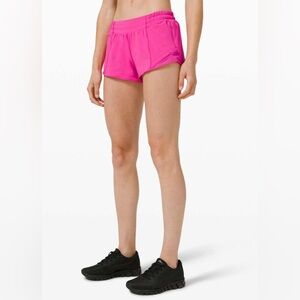 Lululemon LR Hotty Hots 2.5” In Sonic Pink Size 6